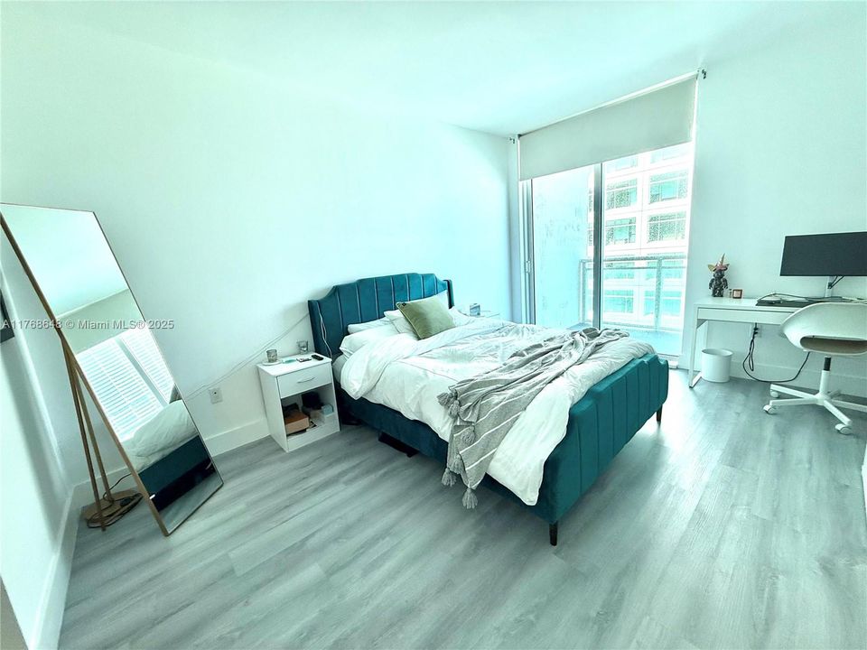 На продажу: $715,000 (2 спален, 2 ванн, 986 Квадратных фут)