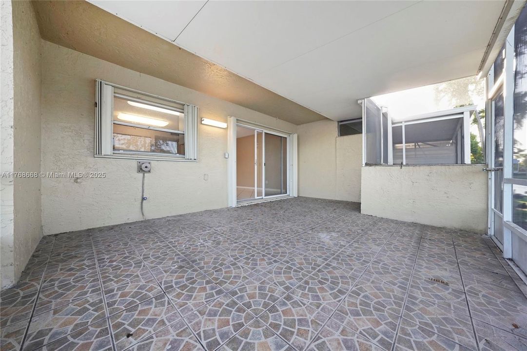 最近售出: $449,900 (3 贝兹, 3 浴室, 1802 平方英尺)