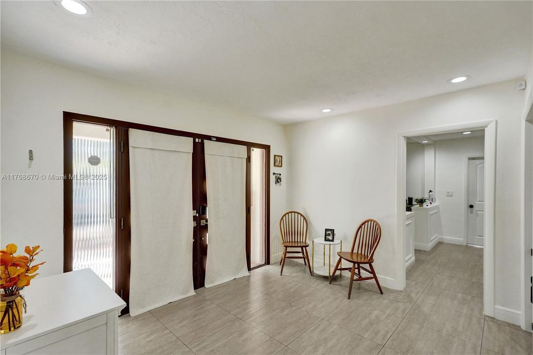 Recently Sold: $1,299,000 (4 beds, 2 baths, 2447 Square Feet)