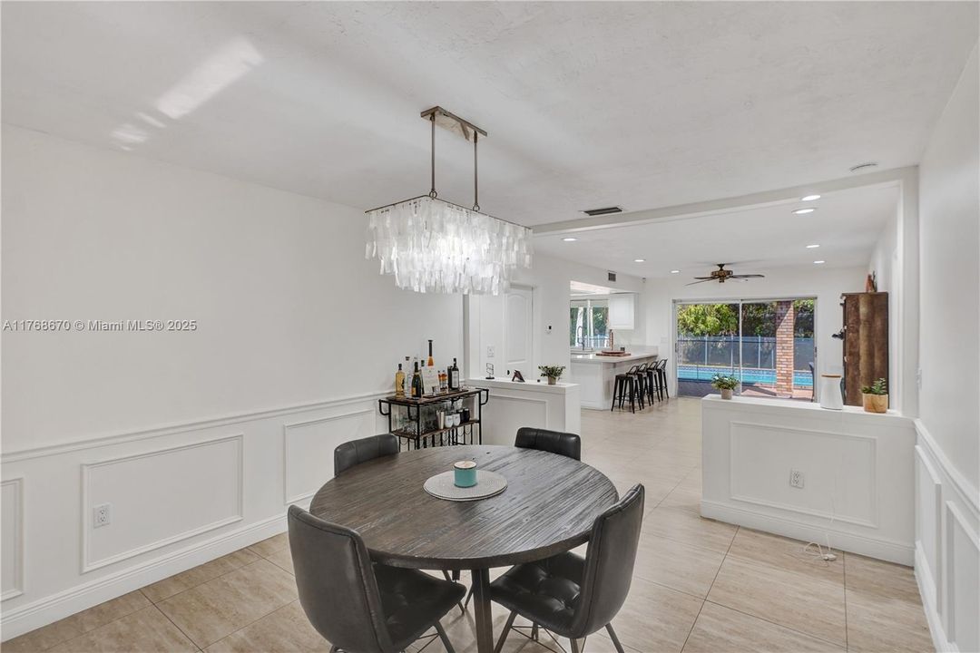 Recently Sold: $1,299,000 (4 beds, 2 baths, 2447 Square Feet)
