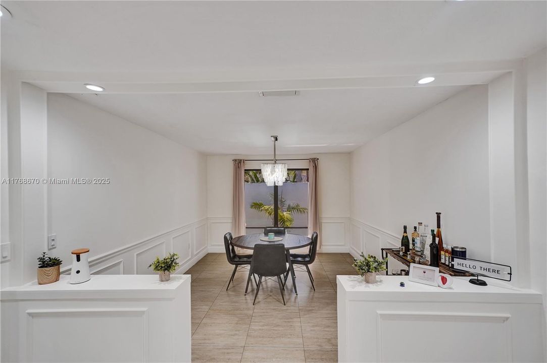 Recently Sold: $1,299,000 (4 beds, 2 baths, 2447 Square Feet)