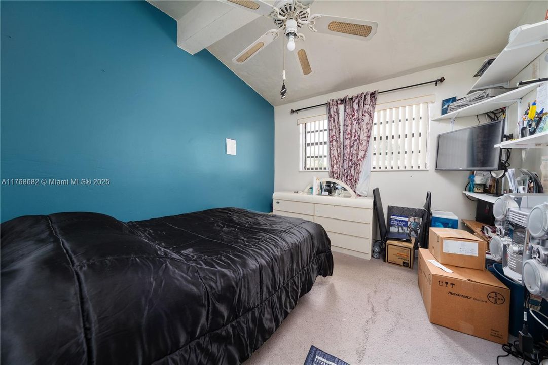 最近售出: $499,800 (3 贝兹, 2 浴室, 1742 平方英尺)