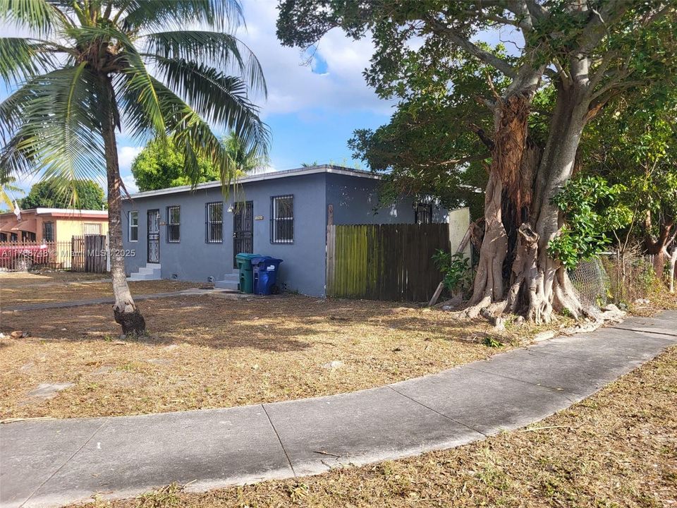 Недавно продано: $469,000 (0 спален, 0 ванн, 0 Квадратных фут)