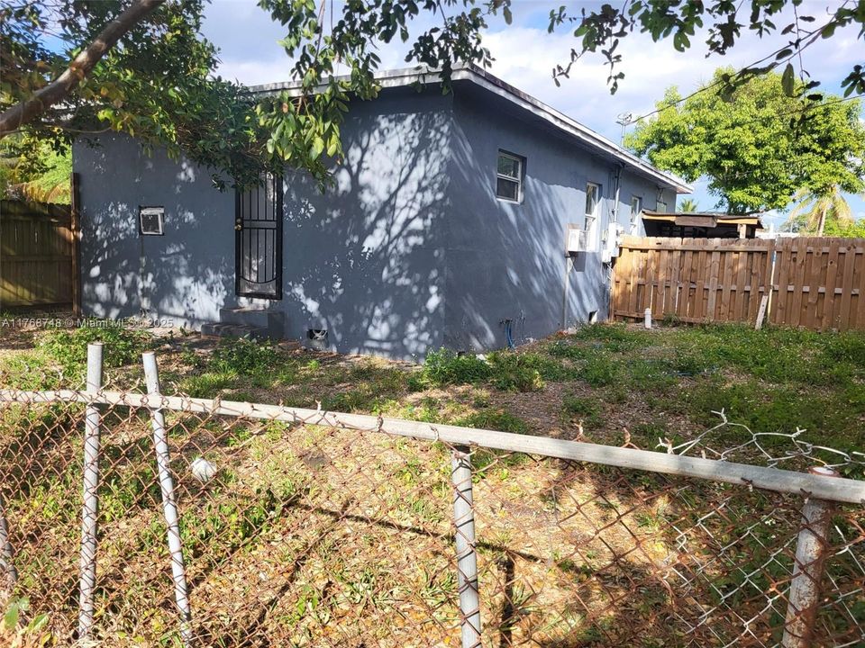 Недавно продано: $469,000 (0 спален, 0 ванн, 0 Квадратных фут)