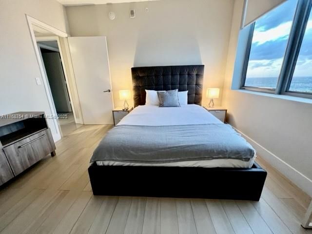 待售: $775,000 (3 贝兹, 3 浴室, 1577 平方英尺)