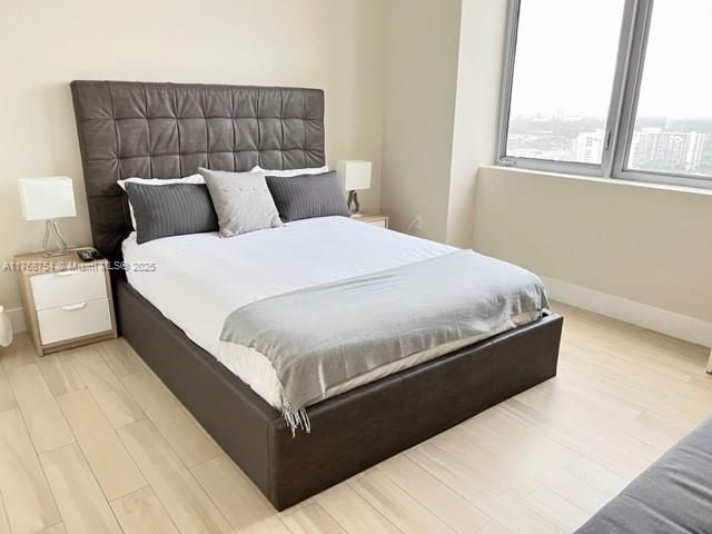 待售: $775,000 (3 贝兹, 3 浴室, 1577 平方英尺)