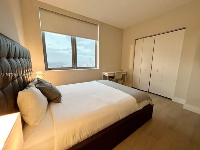 待售: $775,000 (3 贝兹, 3 浴室, 1577 平方英尺)