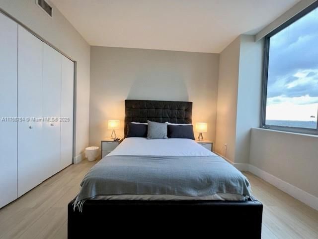 待售: $775,000 (3 贝兹, 3 浴室, 1577 平方英尺)