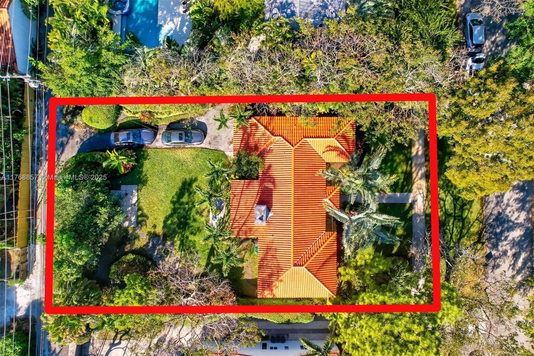 Vendido Recientemente: $1,195,000 (3 camas, 2 baños, 1556 Pies cuadrados)