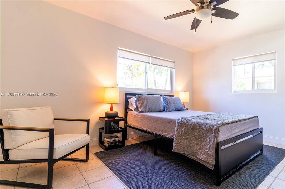 最近售出: $650,000 (0 贝兹, 0 浴室, 1693 平方英尺)