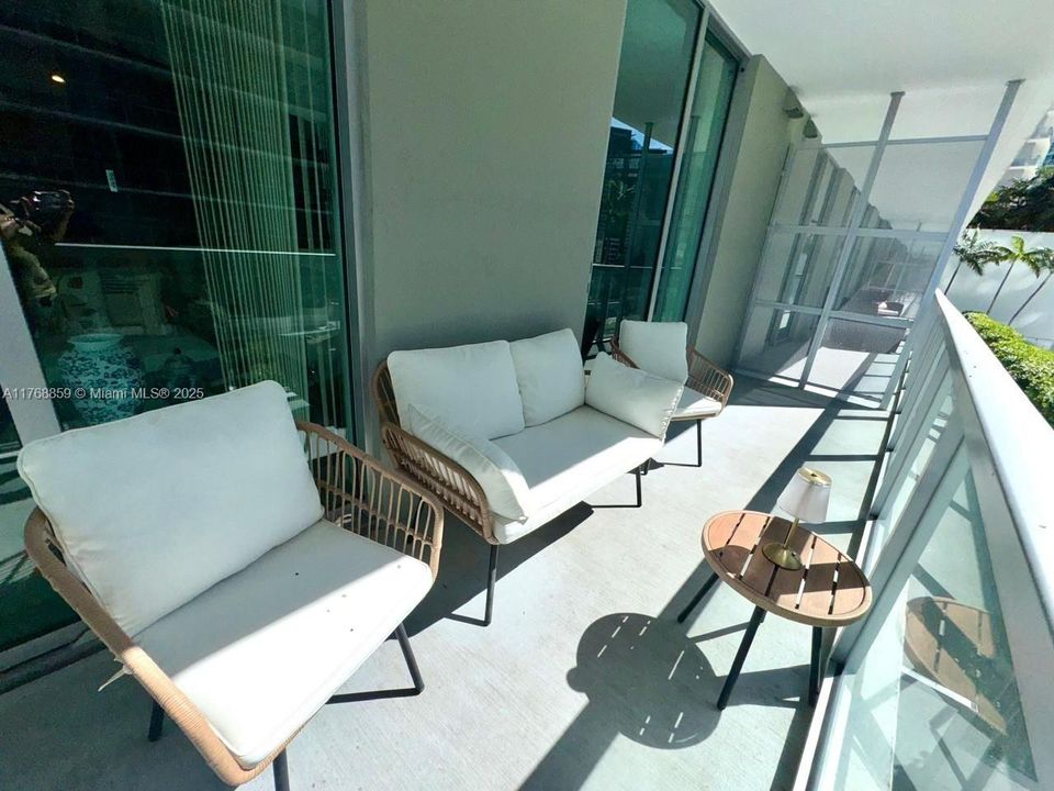 Недавно арендовано: $2,750 (1 спален, 1 ванн, 761 Квадратных фут)