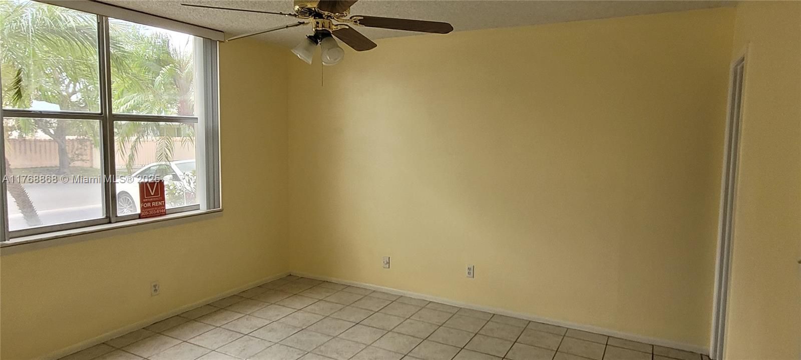 待售: $220,000 (2 贝兹, 2 浴室, 970 平方英尺)