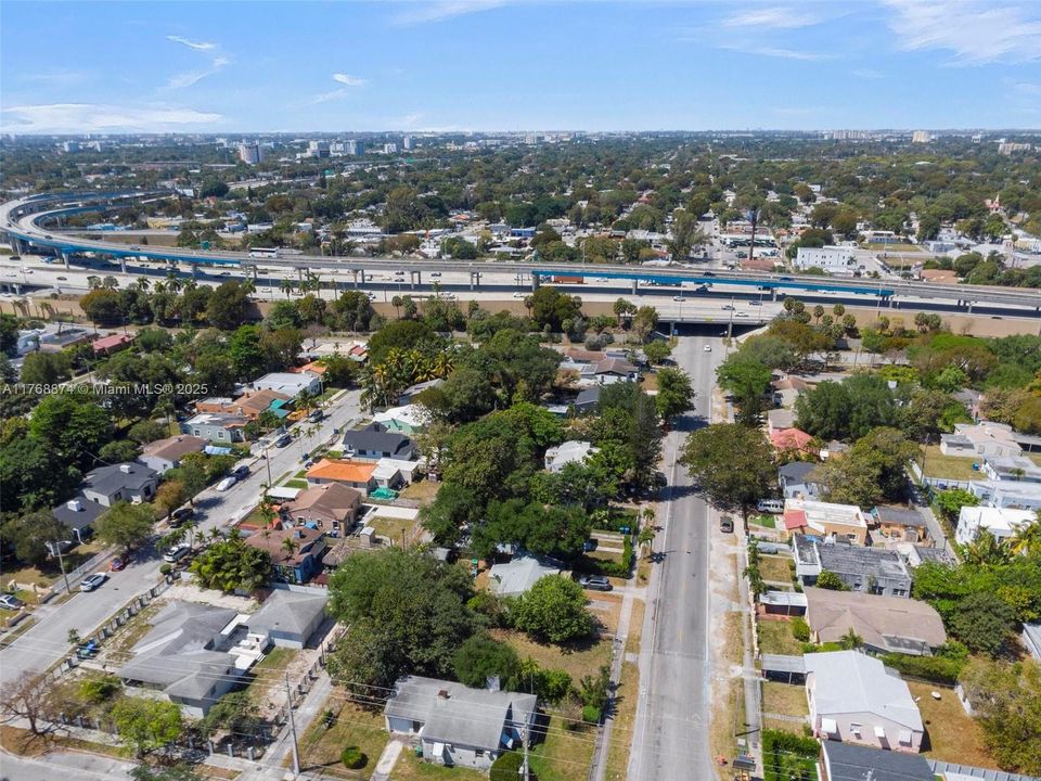 Recently Sold: $685,000 (0.12 acres)