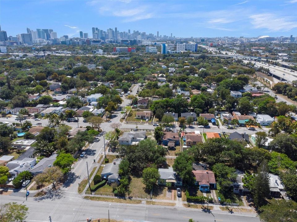 Recently Sold: $685,000 (0.12 acres)