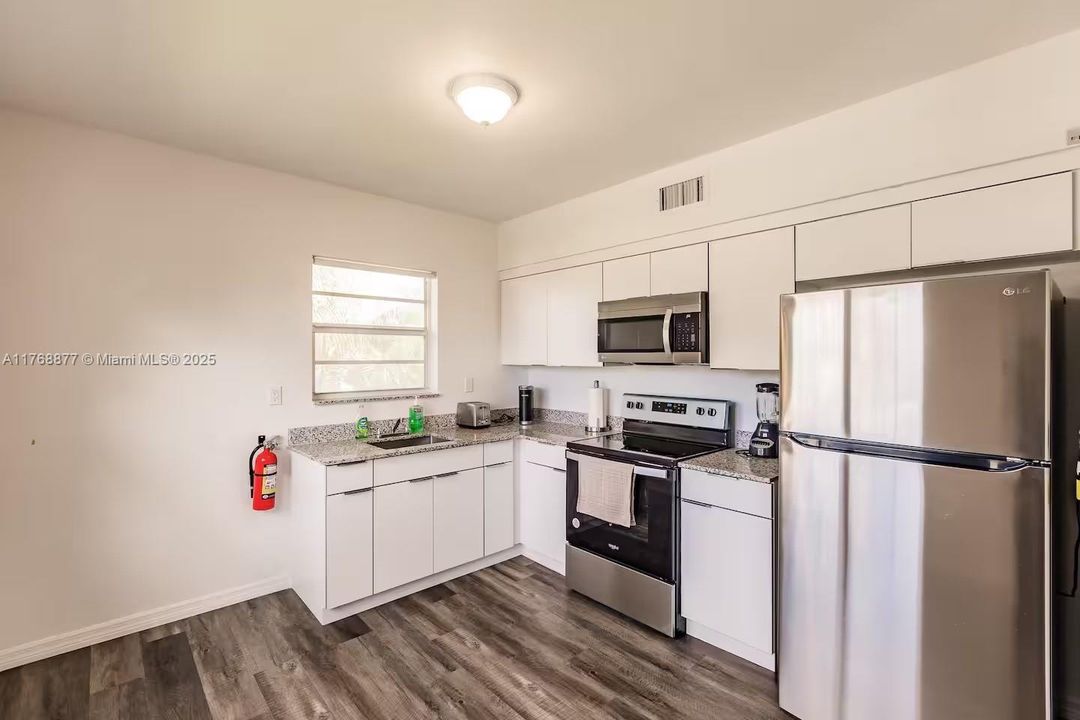 En Venta: $2,800,000 (0 camas, 0 baños, 1998 Pies cuadrados)