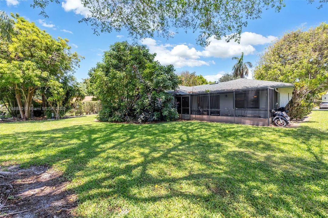 En Venta: $574,000 (3 camas, 2 baños, 1692 Pies cuadrados)