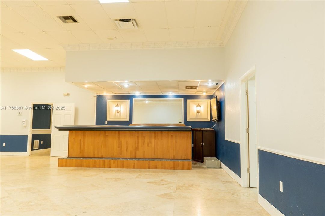 For Rent: $18,000 (0 beds, 0 baths, 0 Square Feet)