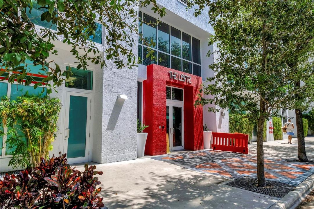 最近租的: $2,500 (1 贝兹, 1 浴室, 903 平方英尺)