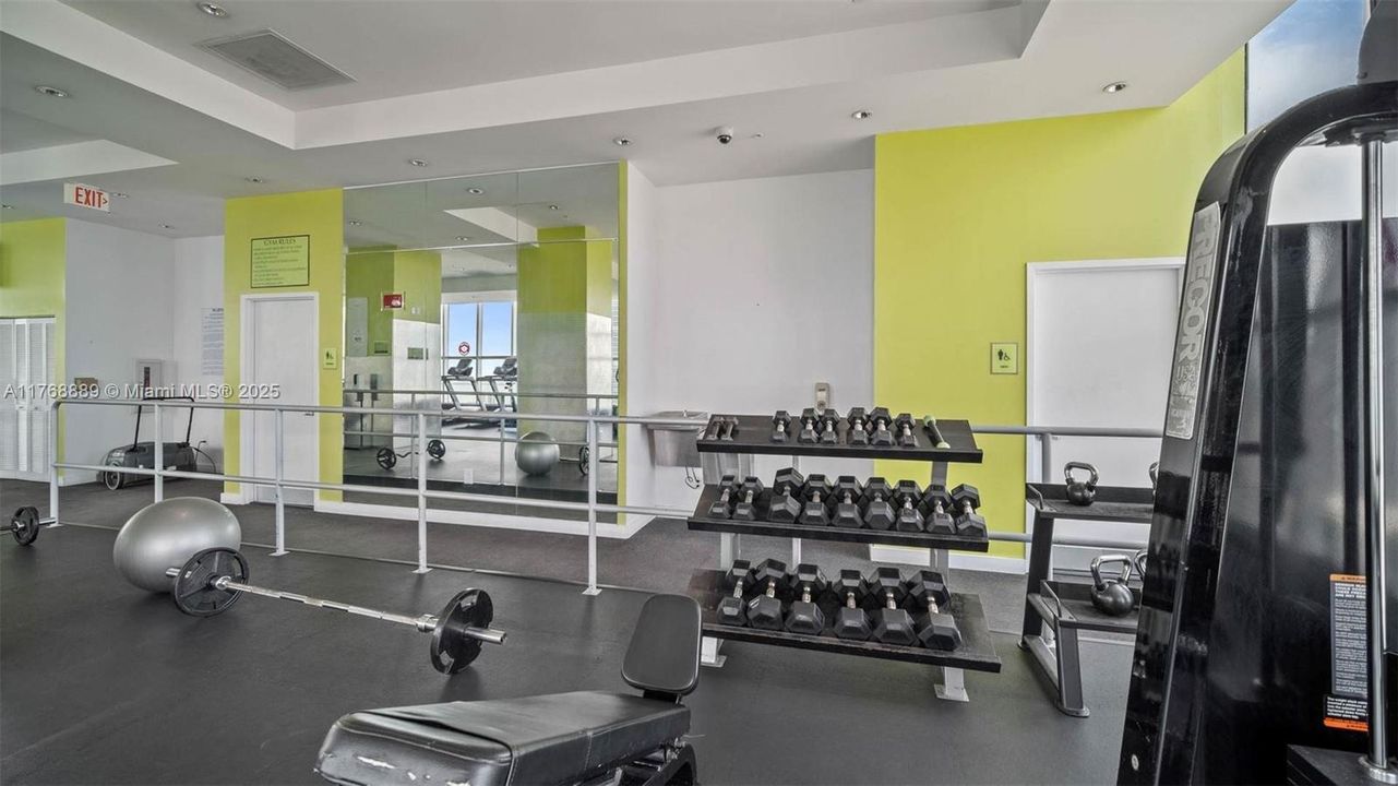 最近租的: $2,500 (1 贝兹, 1 浴室, 903 平方英尺)