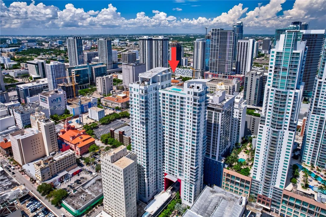 最近租的: $2,500 (1 贝兹, 1 浴室, 903 平方英尺)