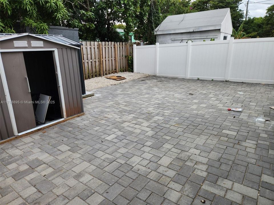 Rear patio and shed