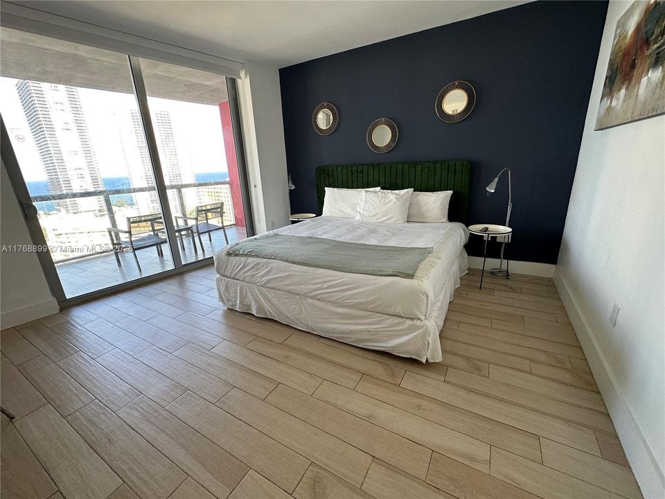 На продажу: $825,000 (3 спален, 3 ванн, 1577 Квадратных фут)