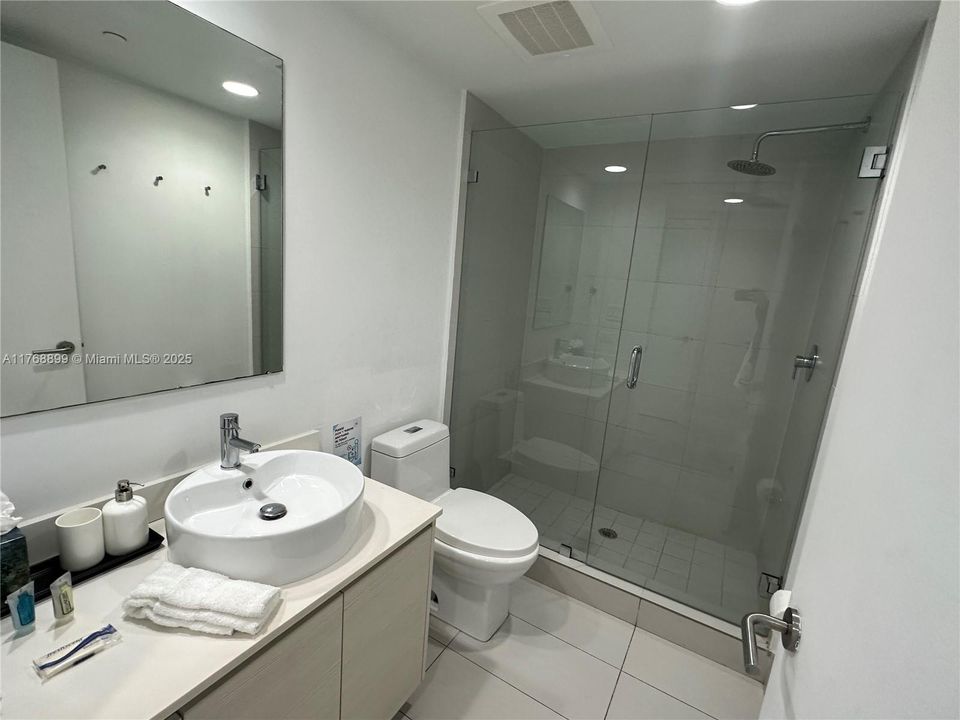 На продажу: $825,000 (3 спален, 3 ванн, 1577 Квадратных фут)