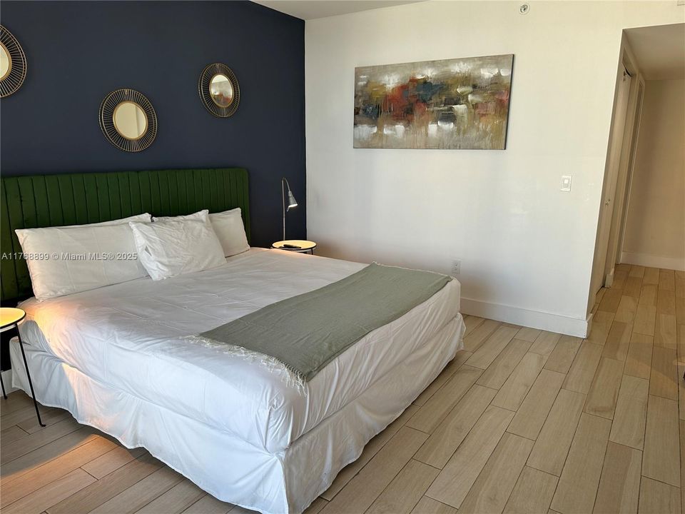 На продажу: $825,000 (3 спален, 3 ванн, 1577 Квадратных фут)