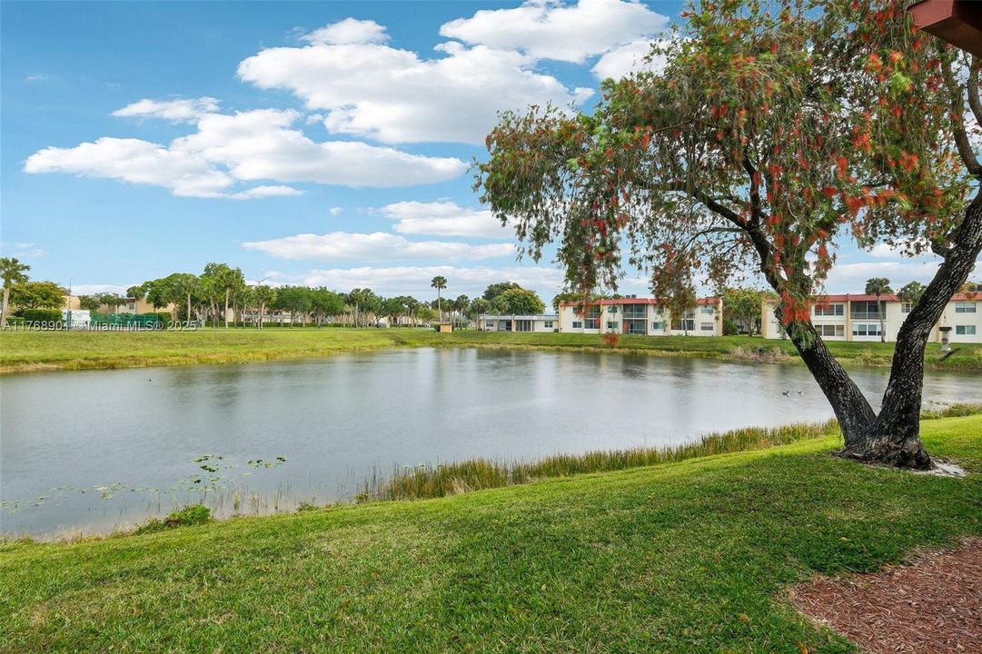 Recently Sold: $205,000 (2 beds, 2 baths, 1000 Square Feet)