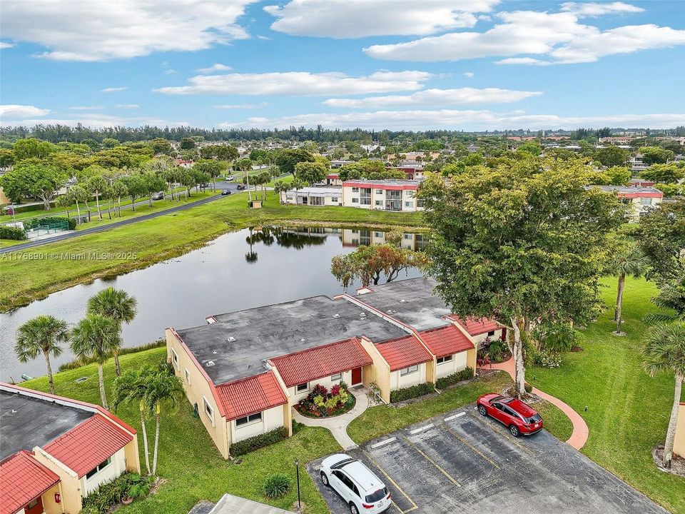 Recently Sold: $205,000 (2 beds, 2 baths, 1000 Square Feet)