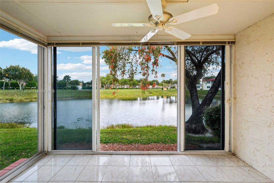 Recently Sold: $205,000 (2 beds, 2 baths, 1000 Square Feet)