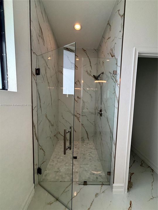 Недавно арендовано: $2,400 (4 спален, 2 ванн, 1588 Квадратных фут)