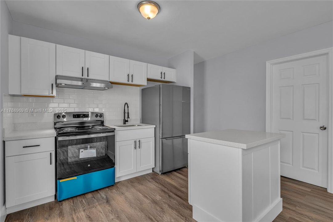 En Venta: $479,000 (3 camas, 2 baños, 1132 Pies cuadrados)