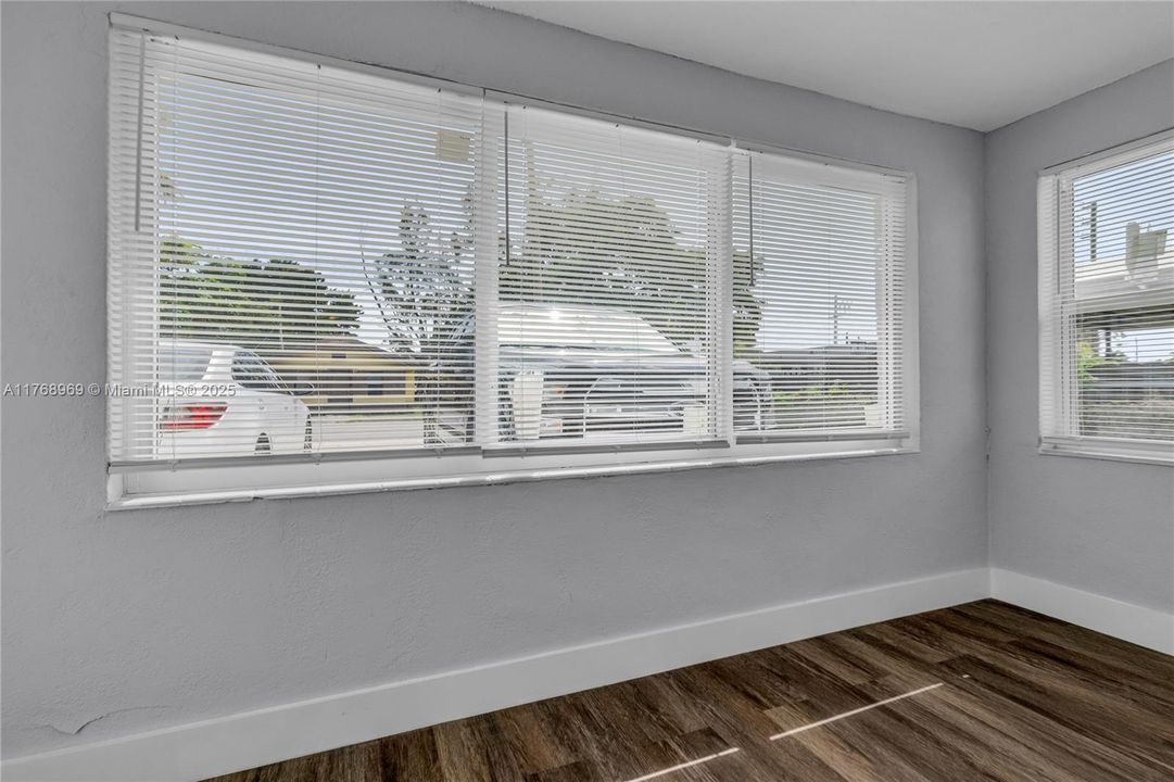 En Venta: $479,000 (3 camas, 2 baños, 1132 Pies cuadrados)