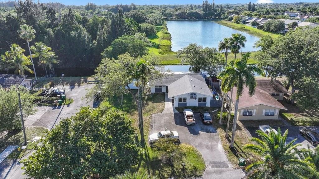 Recently Sold: $750,000 (0 beds, 0 baths, 1982 Square Feet)