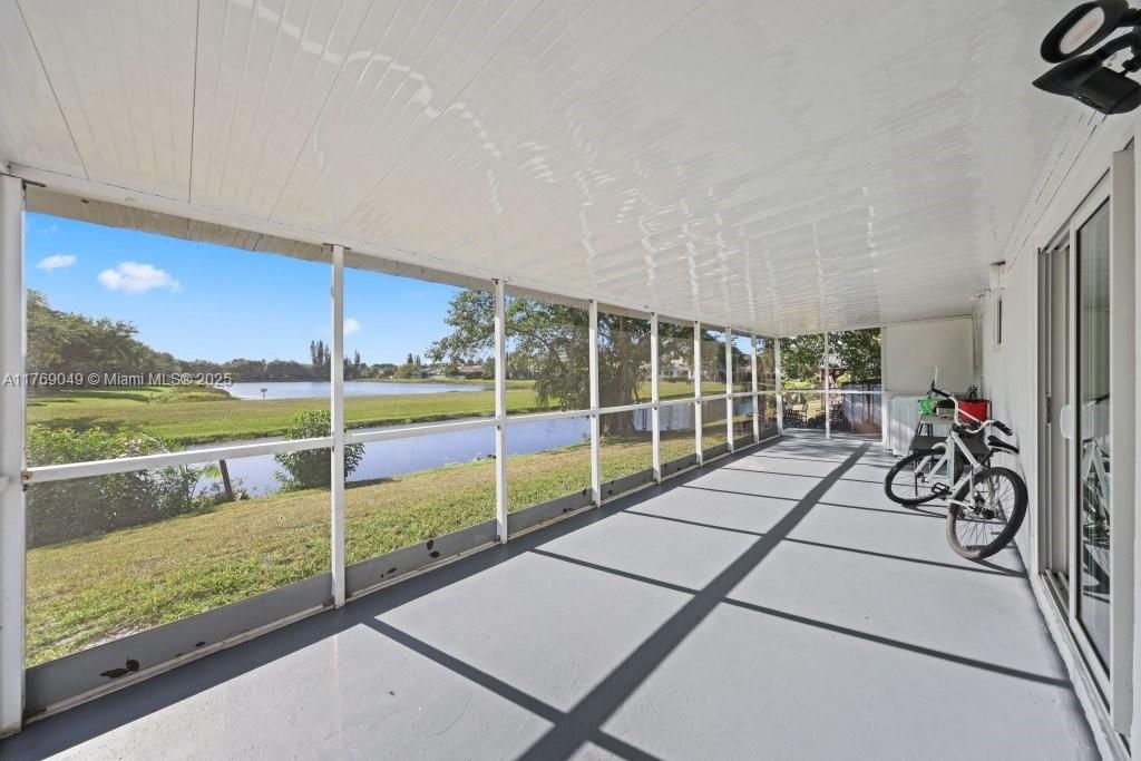 Recently Sold: $750,000 (0 beds, 0 baths, 1982 Square Feet)