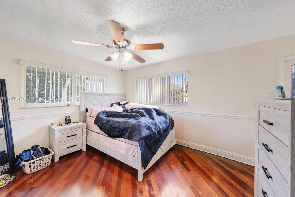 Recently Sold: $750,000 (0 beds, 0 baths, 1982 Square Feet)