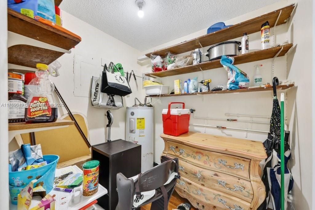 Recently Sold: $750,000 (0 beds, 0 baths, 1982 Square Feet)