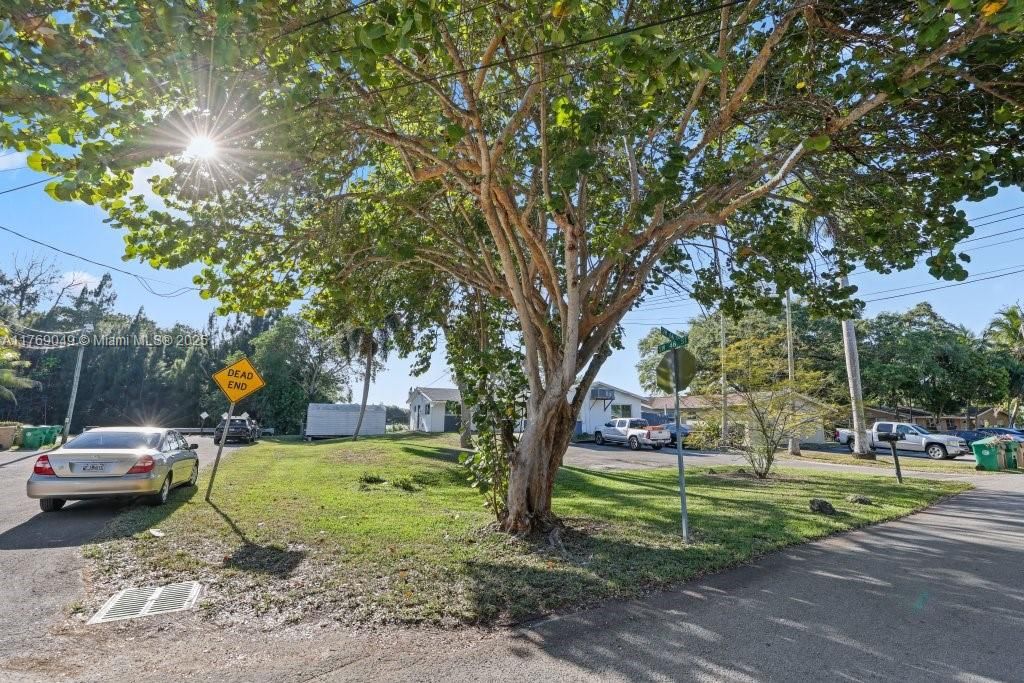 Recently Sold: $750,000 (0 beds, 0 baths, 1982 Square Feet)