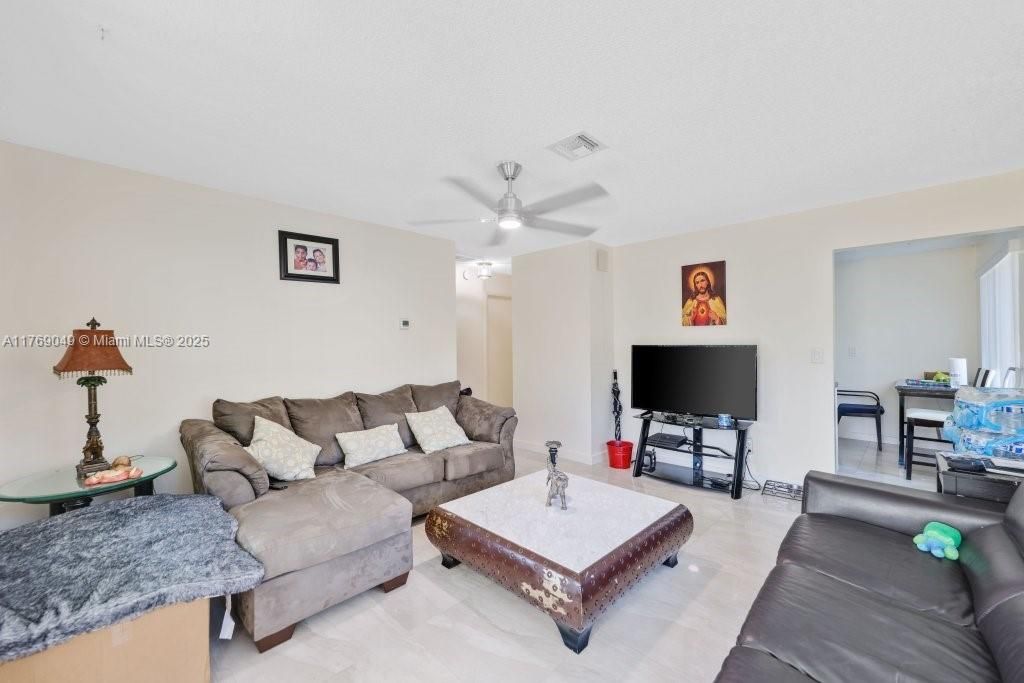 Recently Sold: $750,000 (0 beds, 0 baths, 1982 Square Feet)