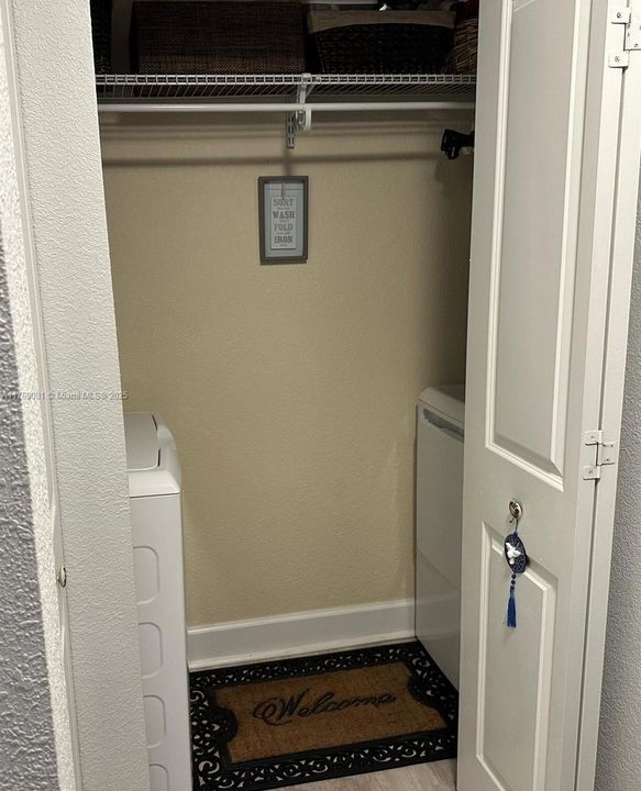 Недавно арендовано: $2,450 (2 спален, 2 ванн, 1137 Квадратных фут)