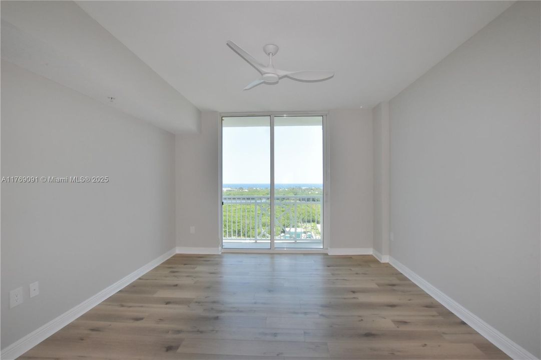 Recently Rented: $3,500 (2 beds, 2 baths, 1385 Square Feet)