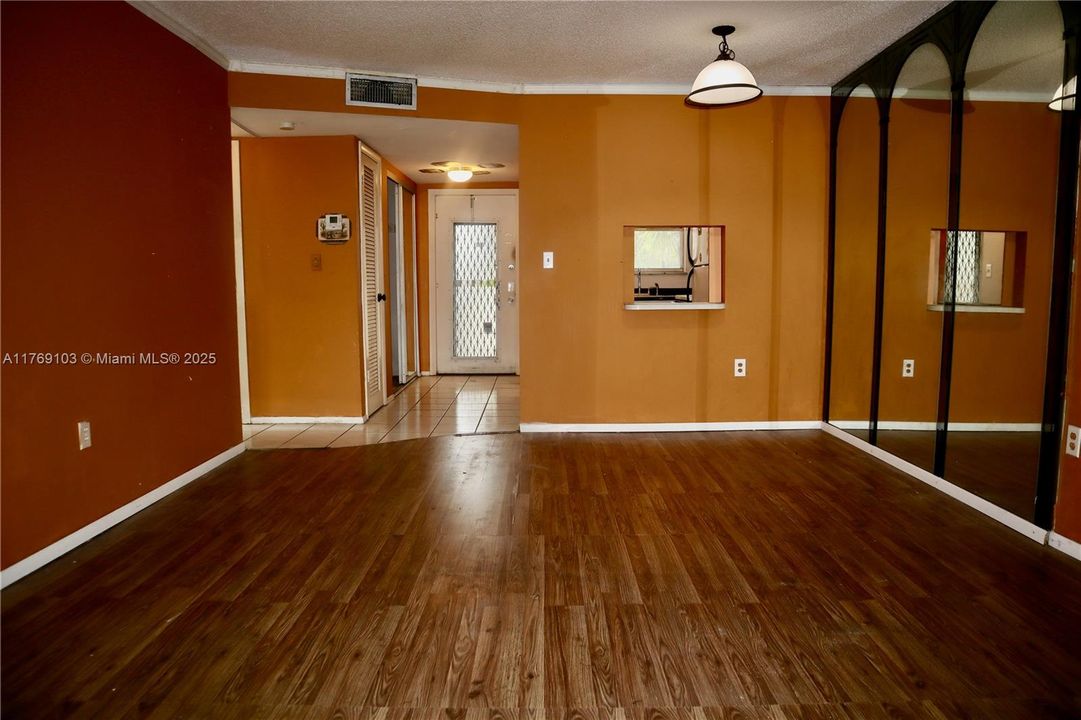 Recently Sold: $80,000 (2 beds, 2 baths, 850 Square Feet)