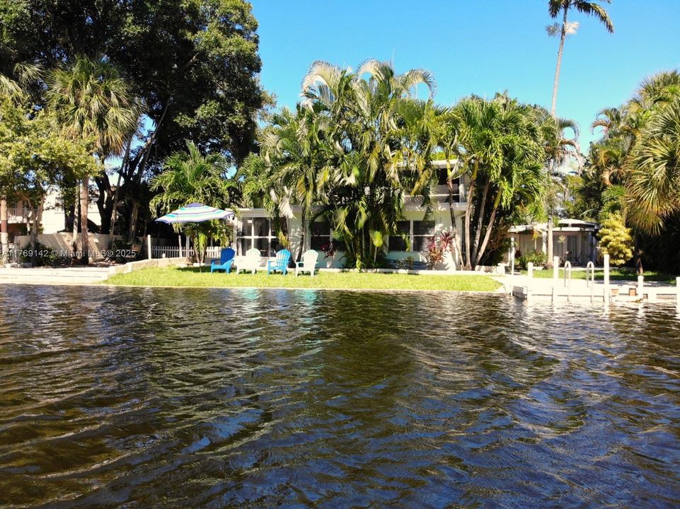 Recently Rented: $2,000 (1 beds, 1 baths, 550 Square Feet)