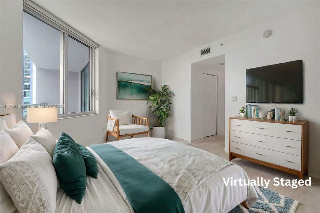 Недавно арендовано: $3,600 (2 спален, 2 ванн, 1105 Квадратных фут)