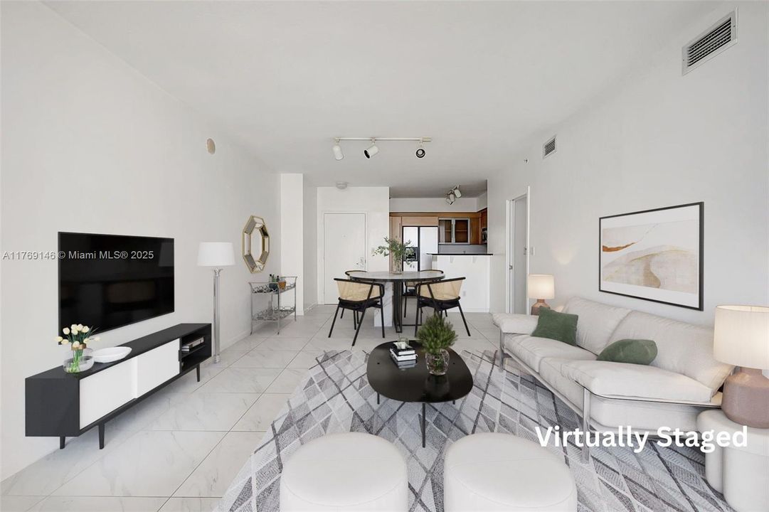 Недавно арендовано: $3,600 (2 спален, 2 ванн, 1105 Квадратных фут)