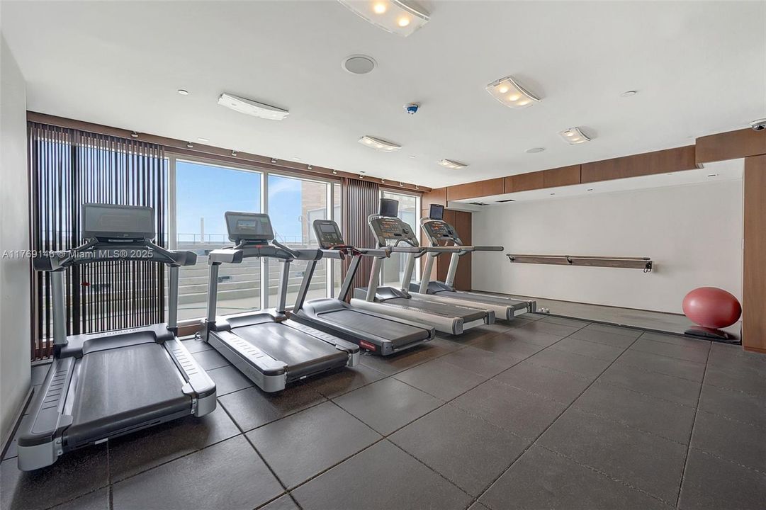 Недавно арендовано: $3,600 (2 спален, 2 ванн, 1105 Квадратных фут)