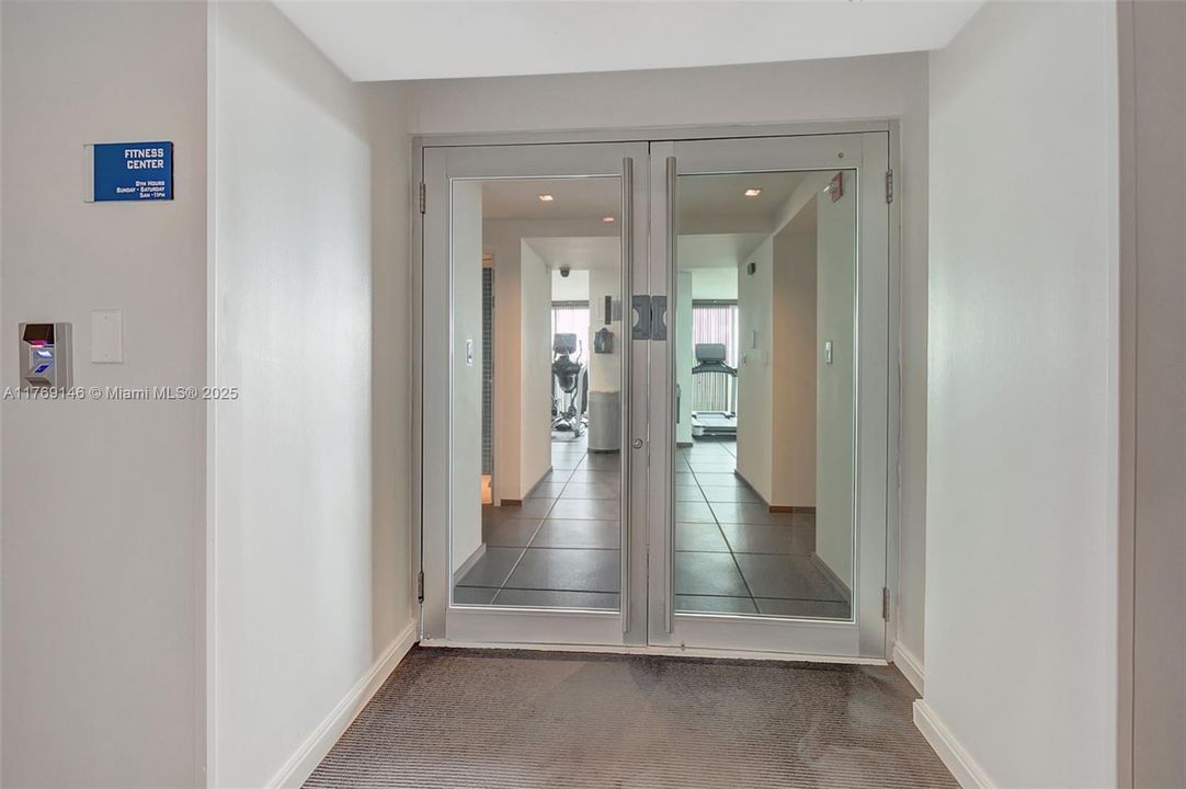 Недавно арендовано: $3,600 (2 спален, 2 ванн, 1105 Квадратных фут)