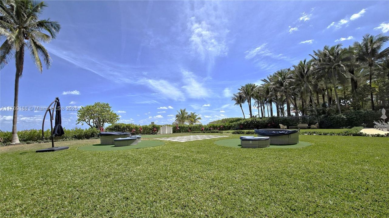 Recently Sold: $950,000 (2 beds, 2 baths, 1260 Square Feet)