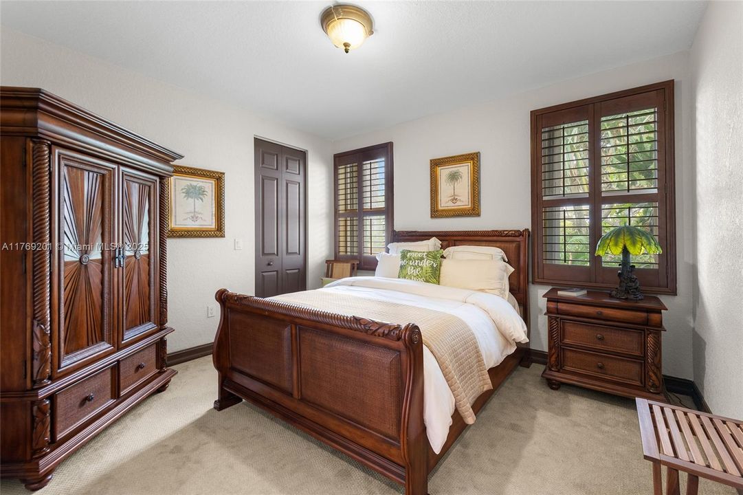 En Venta: $2,299,900 (7 camas, 4 baños, 4506 Pies cuadrados)